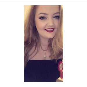 Meet your Posher, Michaela